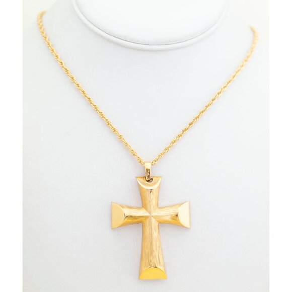 Vintage Elegant Celtic Cross Necklace by Avon 30 inch i24 - Picture 3 of 4